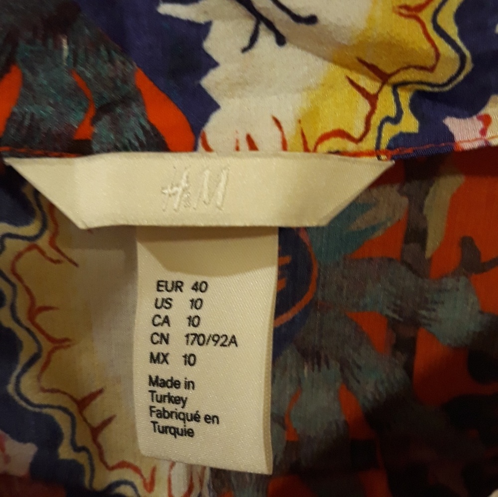 H&M Top - Picture 3 of 3